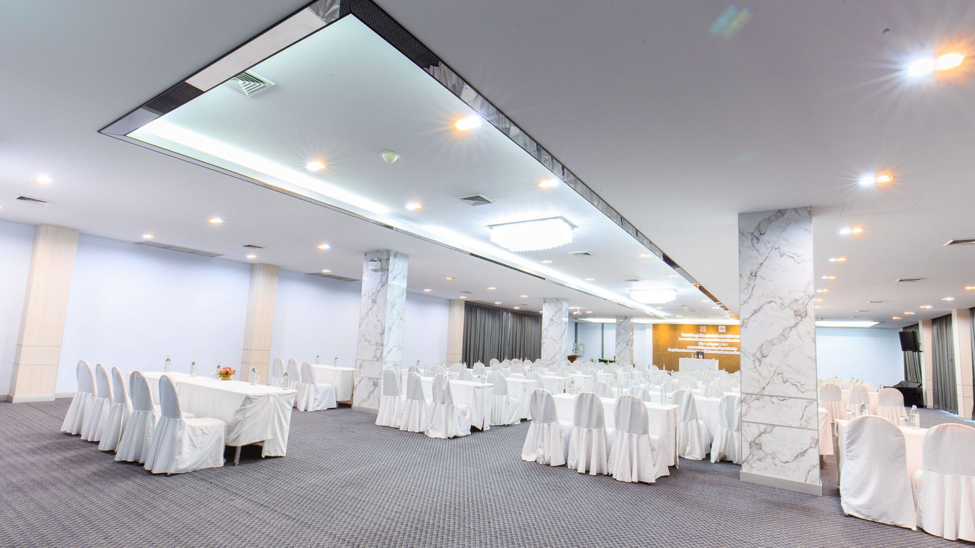 River Hotel – The Outstanding Venue Nakhon Pathom