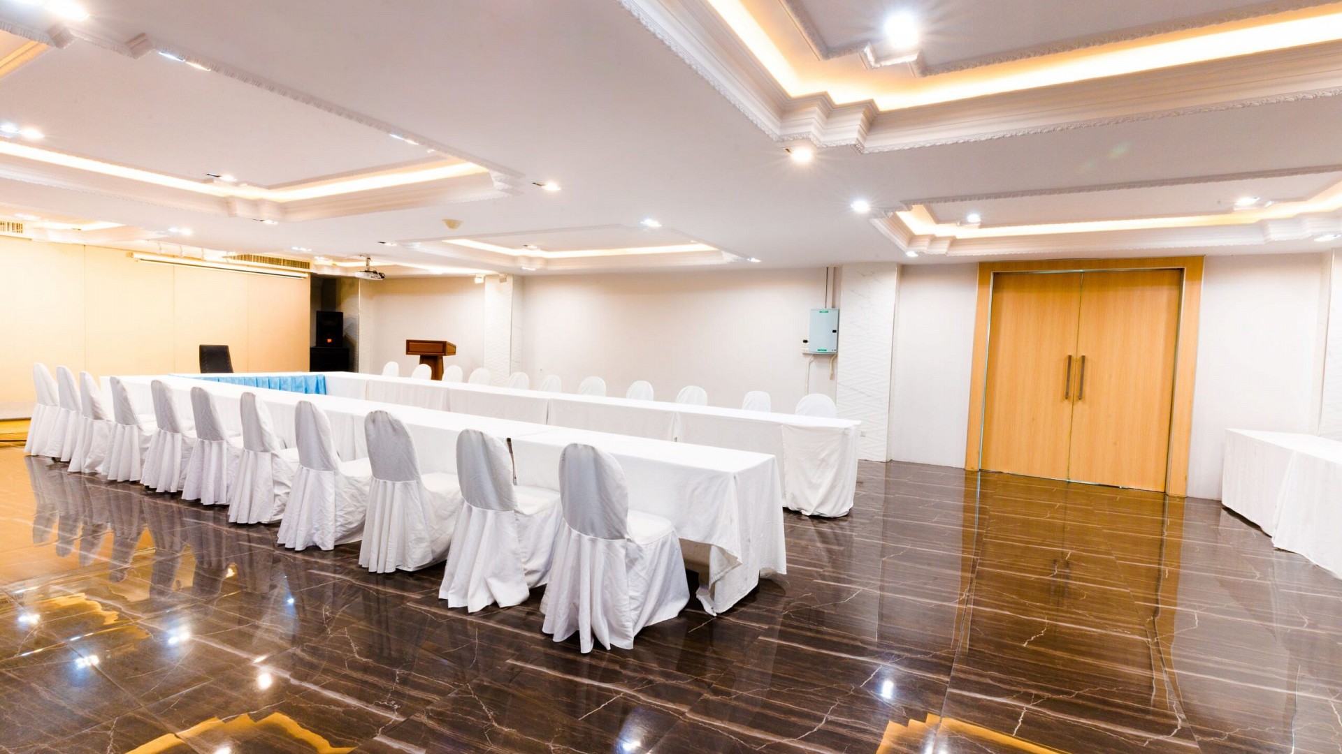 River Hotel – The Outstanding Venue Nakhon Pathom