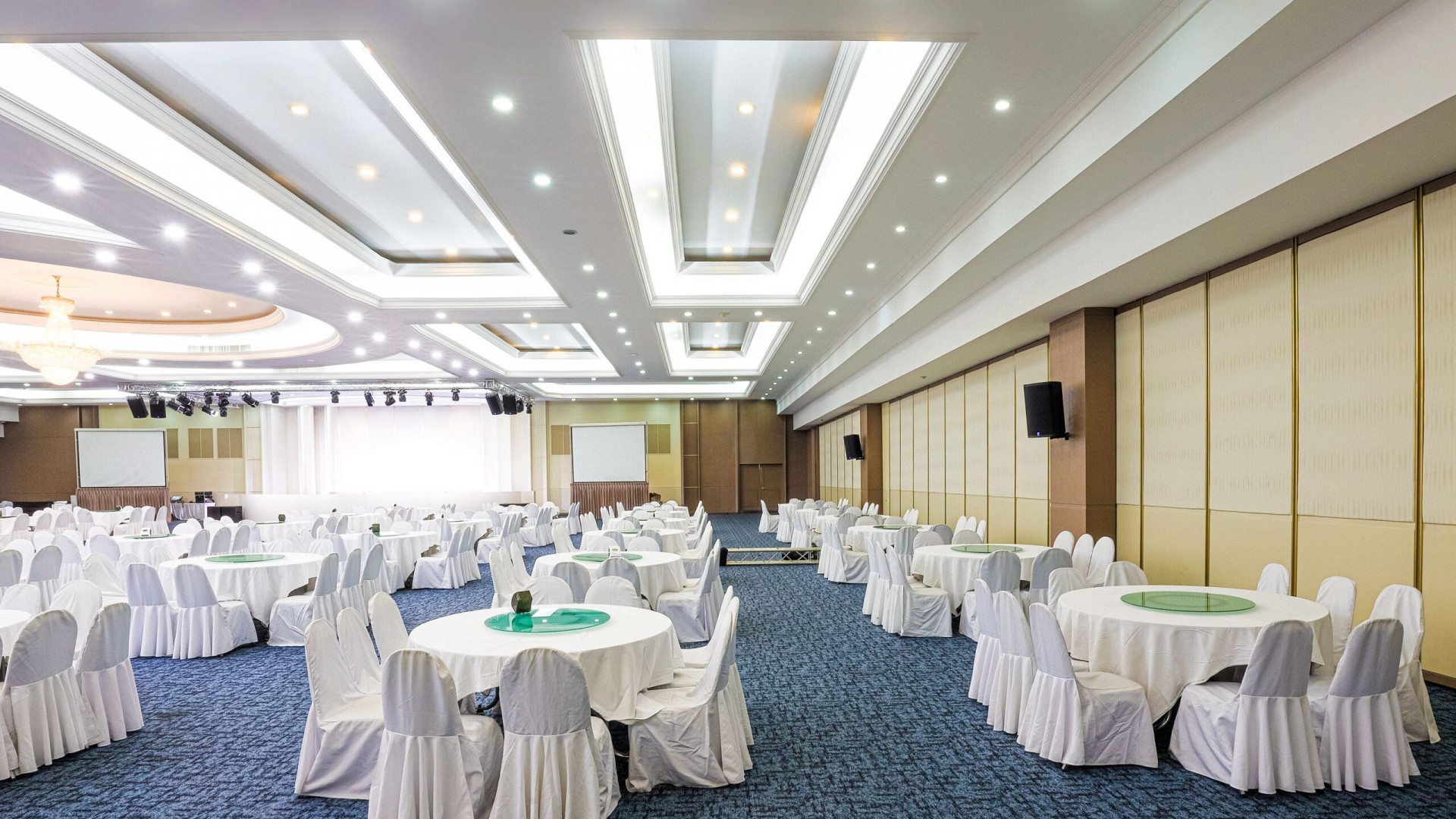 River Hotel – The Outstanding Venue Nakhon Pathom