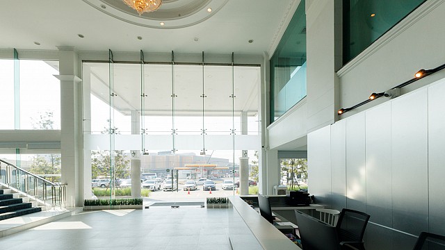 Reception & Lobby