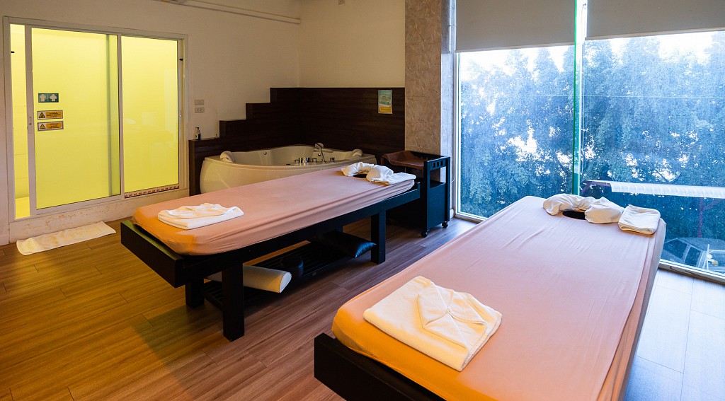 Facilities & Services