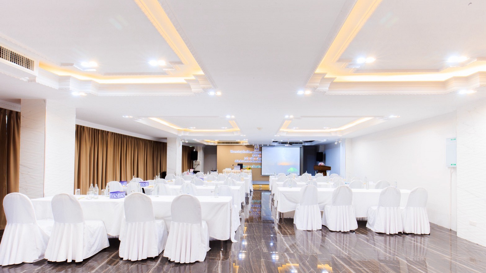 River Hotel – The Outstanding Venue Nakhon Pathom